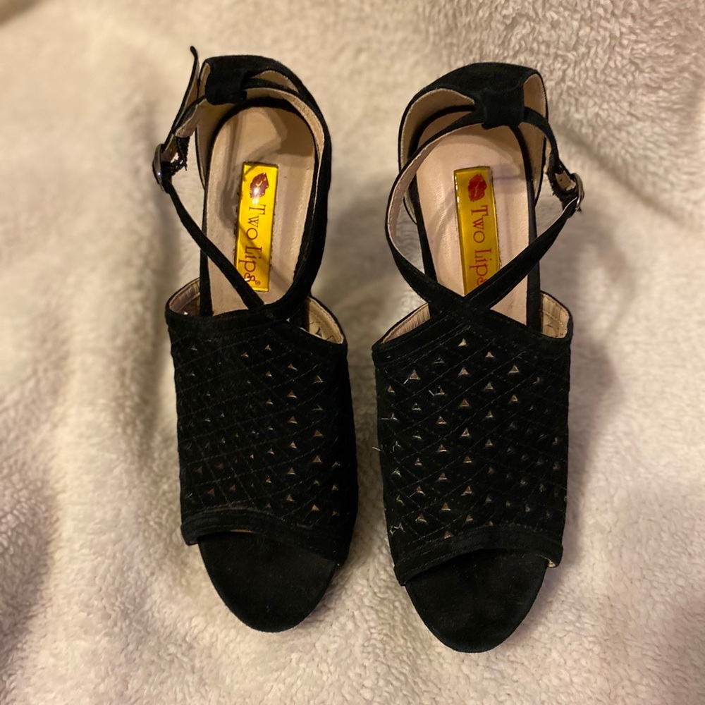 Peep Toe Black Heels - image 5